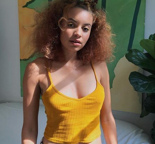 Lara_never_laura desnuda #108322719