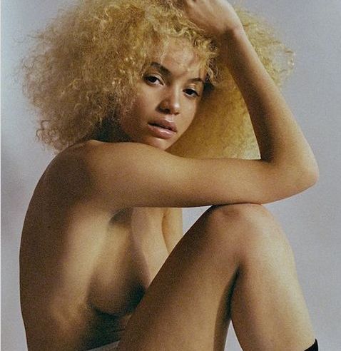 Lara_never_laura desnuda #108322736