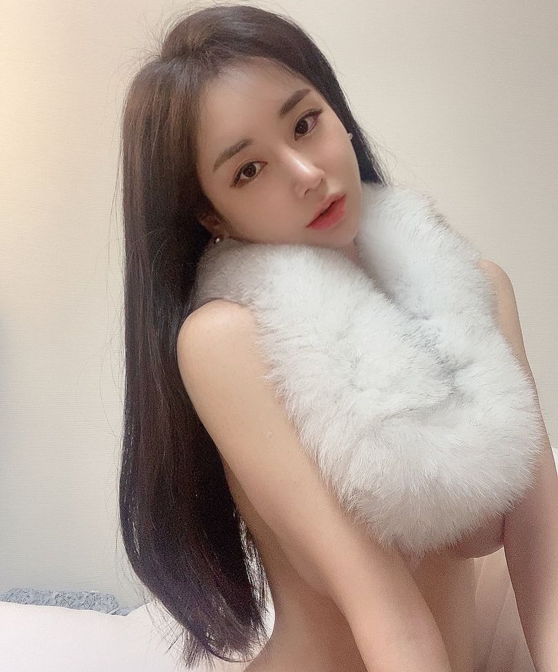 Candyseul nude #108060611