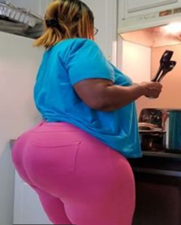 Mega chunky bbw milf pera picante
 #105207579