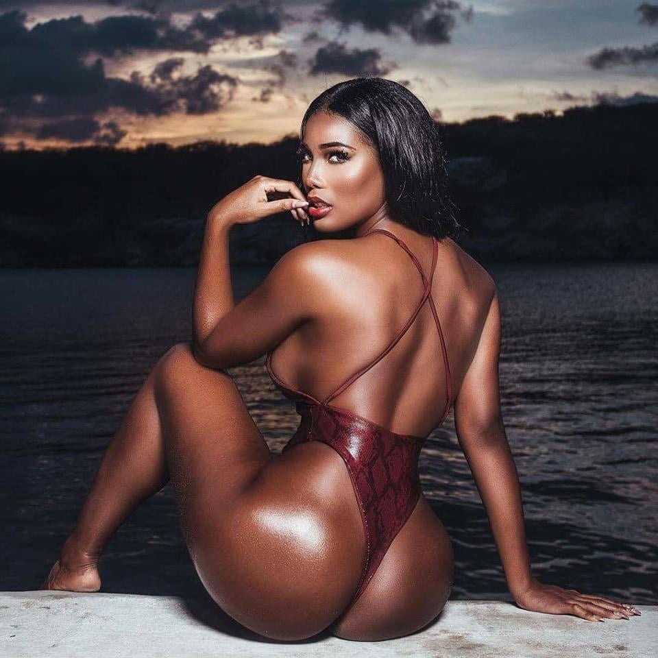 Monifa Jansen #101254803