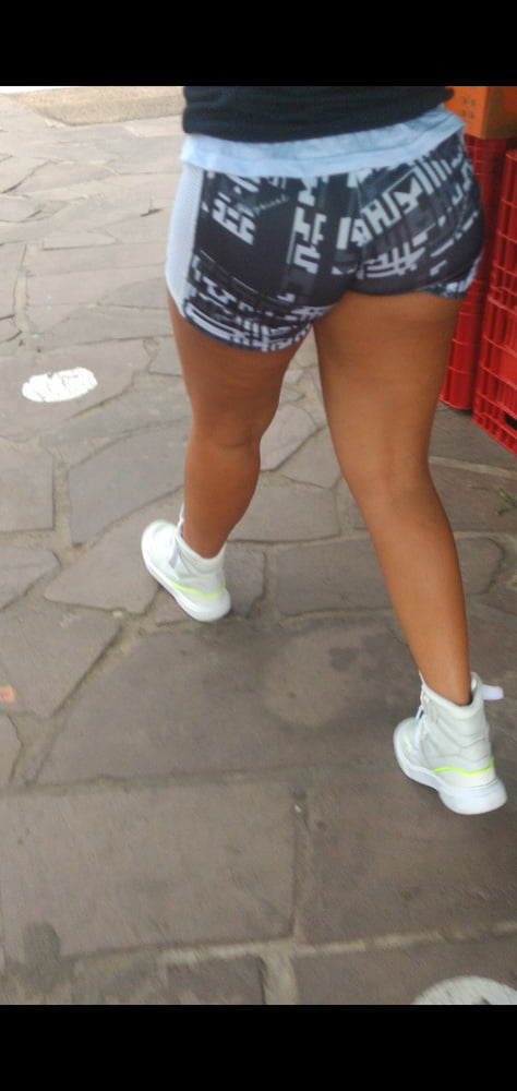 Morena cavala
 #87554920