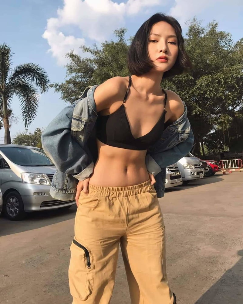 Asiática adicta 112
 #81627334