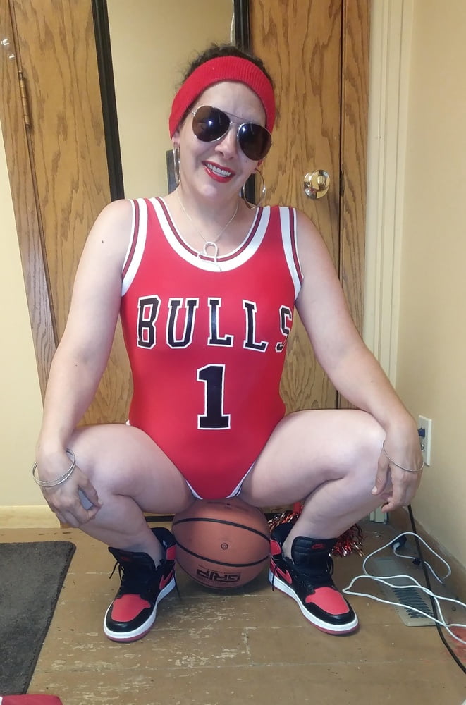 What time is tip-off? #94217491