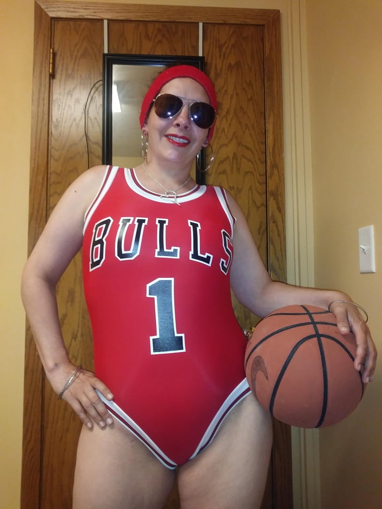 What time is tip-off? #94217497