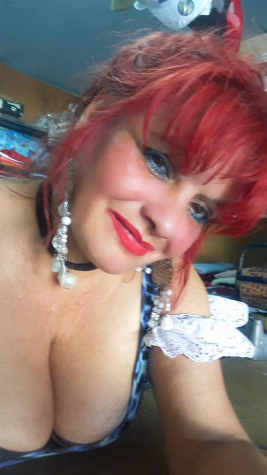 Facebook milfs
 #96627136