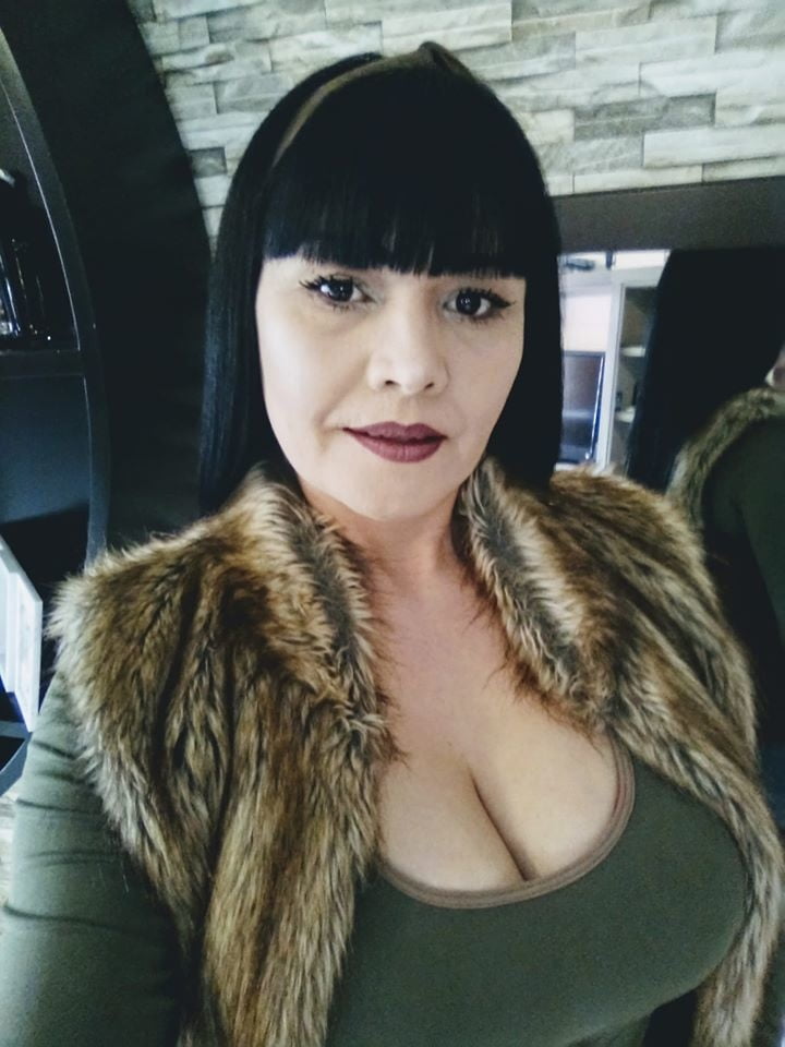 Facebook milfs
 #96627148