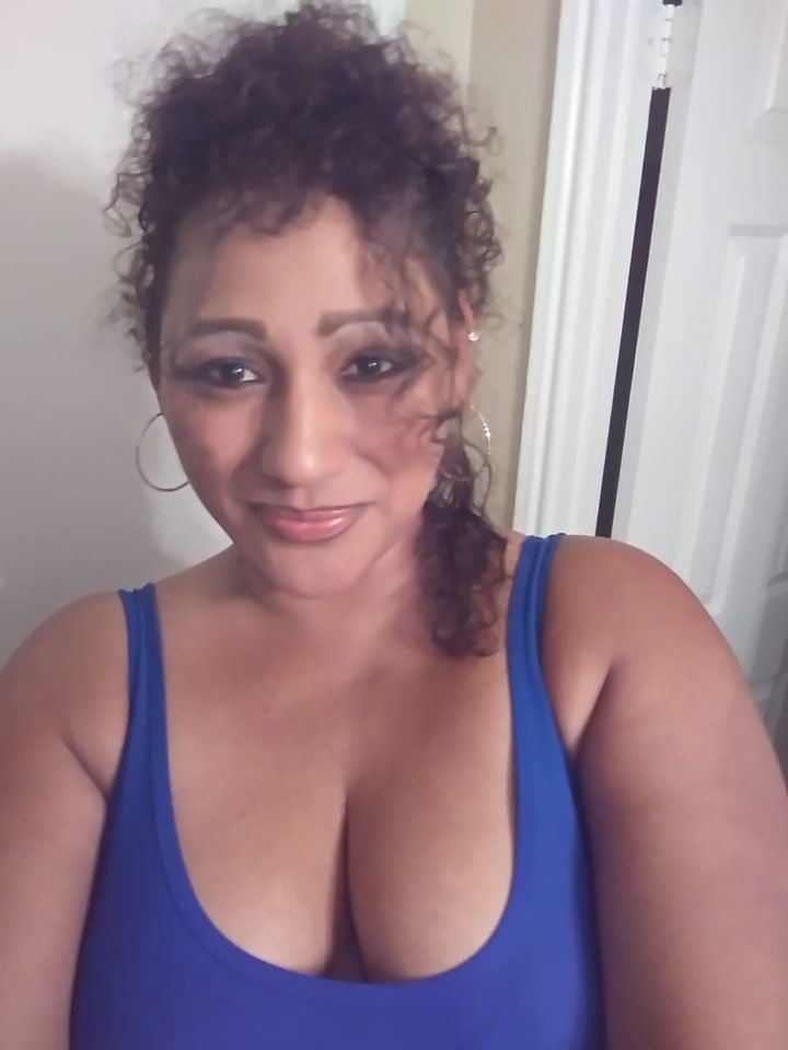 Facebook milfs
 #96627163