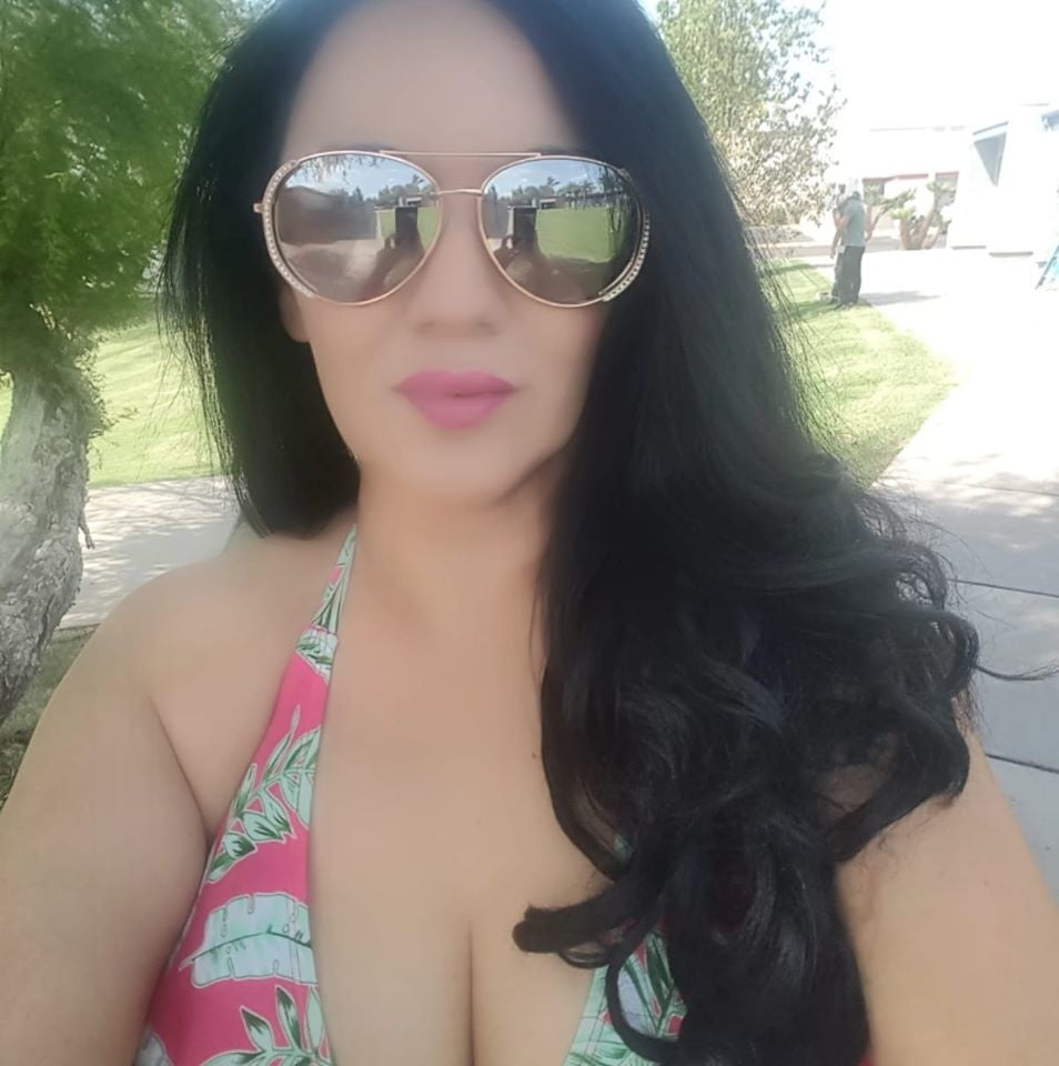 Facebook milfs
 #96627249