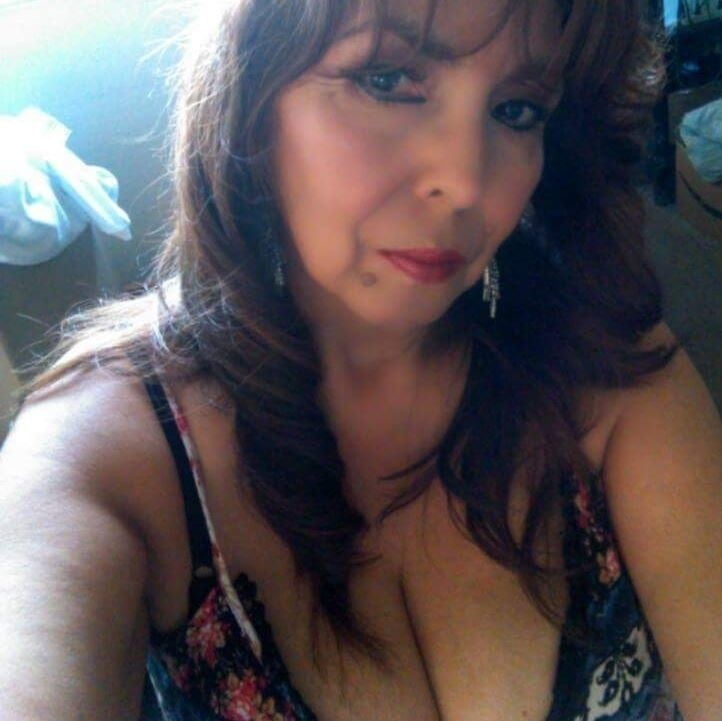 Facebook milfs
 #96627291