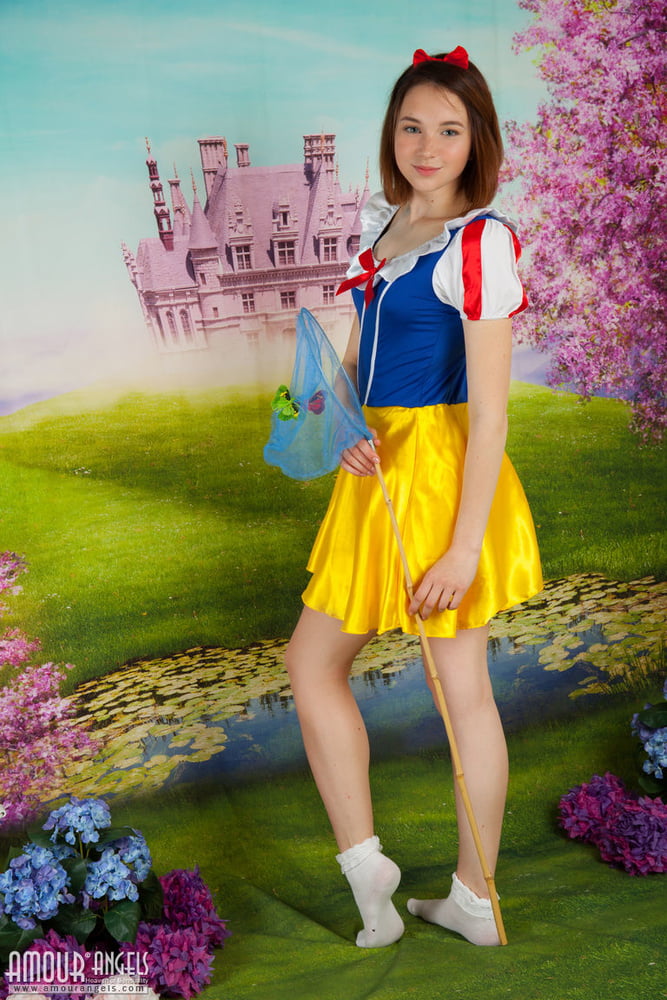 Snow White #93071258