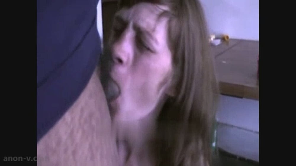 Amy A Homeless Girl Sucking Dick In An Abounded House #97163873