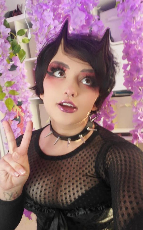 Kirihill desnuda #108122593