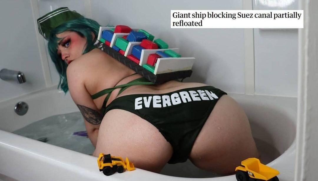 Kirihill desnuda #108122782