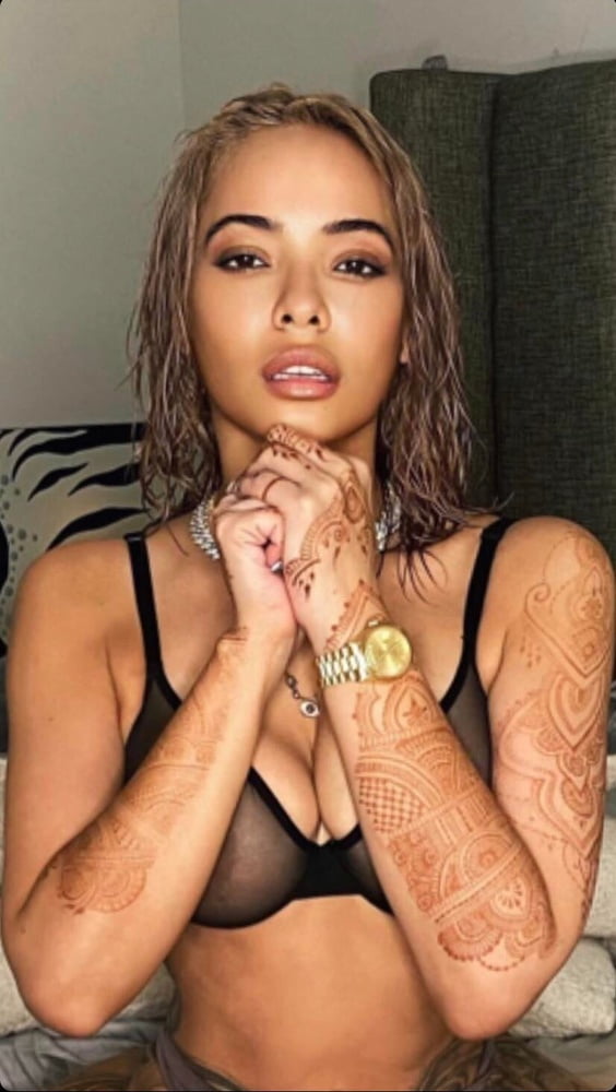 Steph Santi pt 3
 #93137827