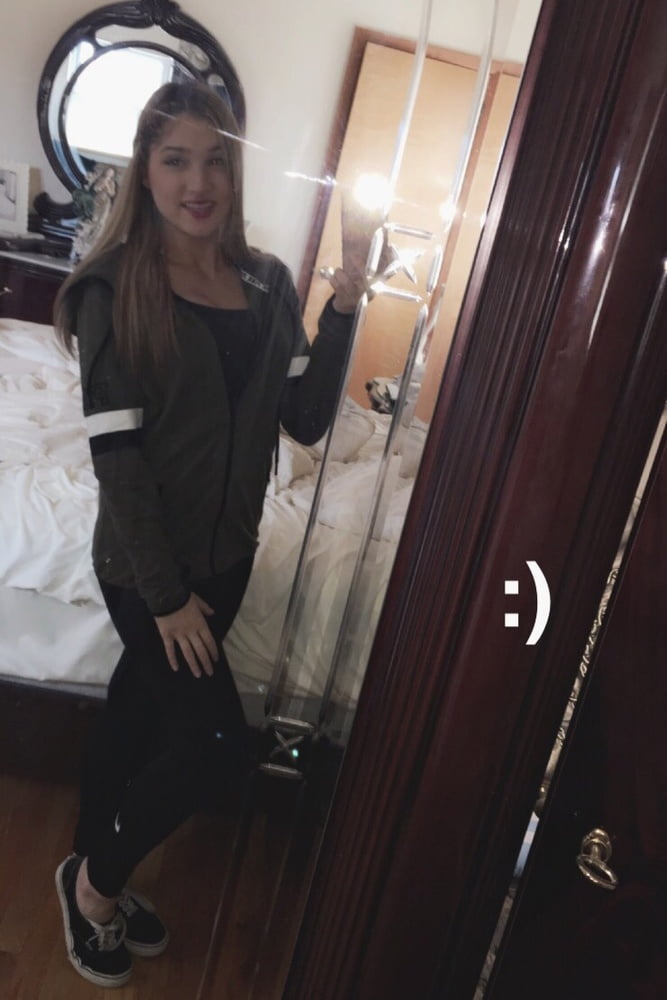 Staten Island Mädchen
 #105770521