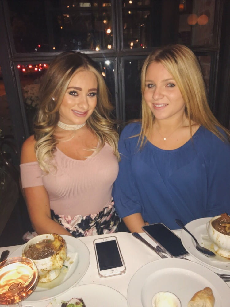 Staten Island Mädchen
 #105770526