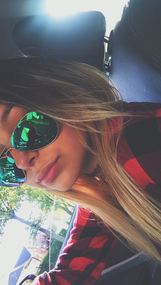 Staten Island Mädchen
 #105770640