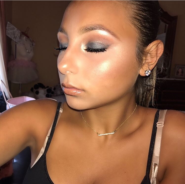 Staten Island Mädchen
 #105770670