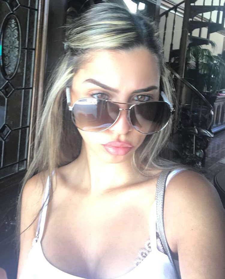 Staten Island Mädchen
 #105770682