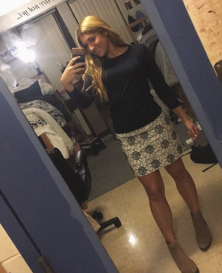 Staten Island Mädchen
 #105770684