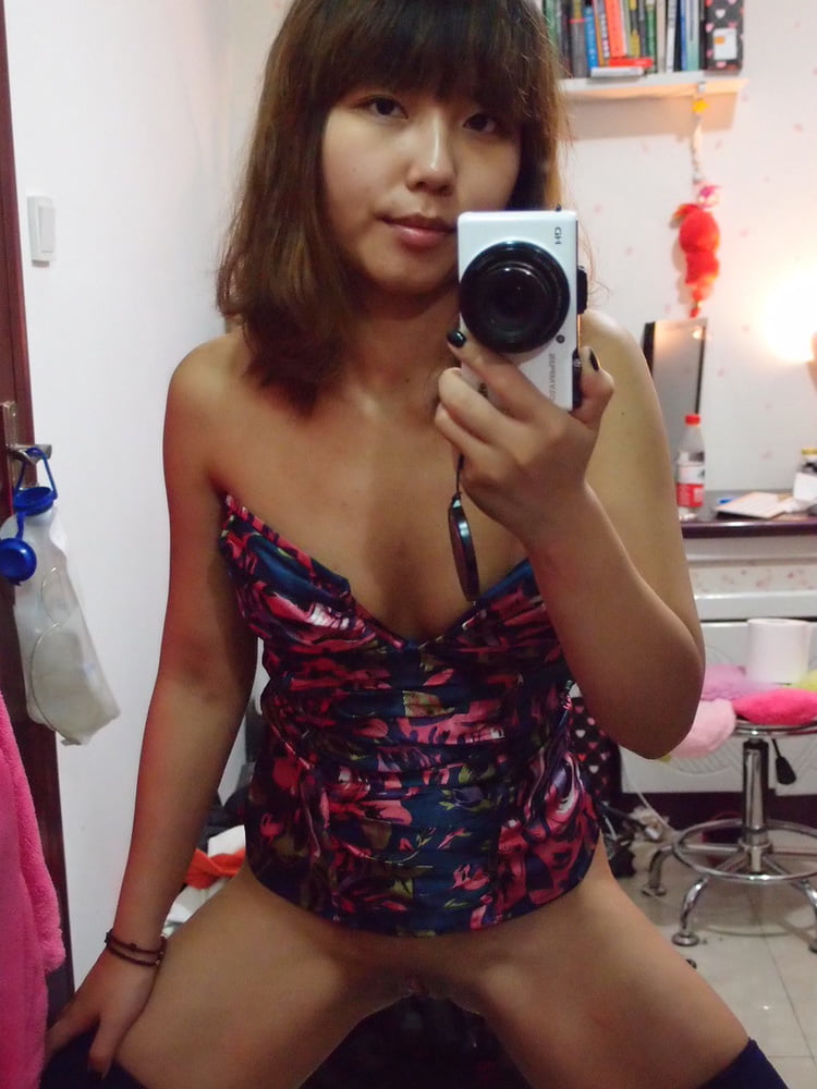 Chinese Amateur-125 #103401830