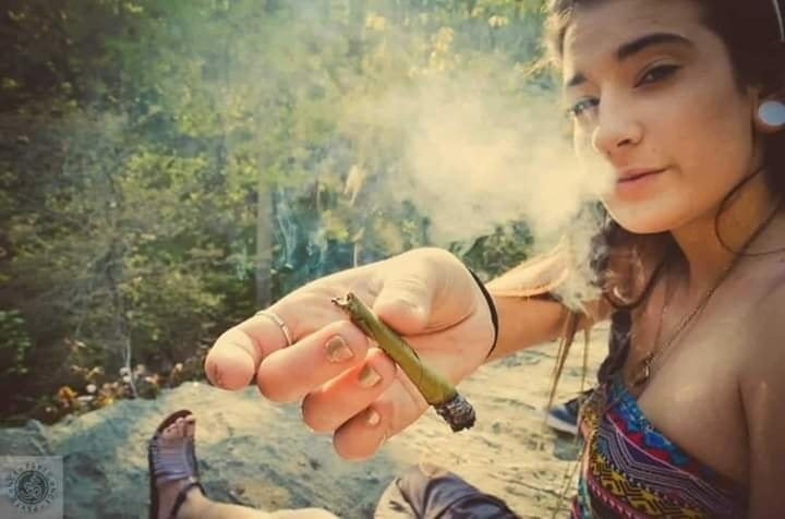 WANT TO BE WITH THIS TYPE GIRL! #100582448