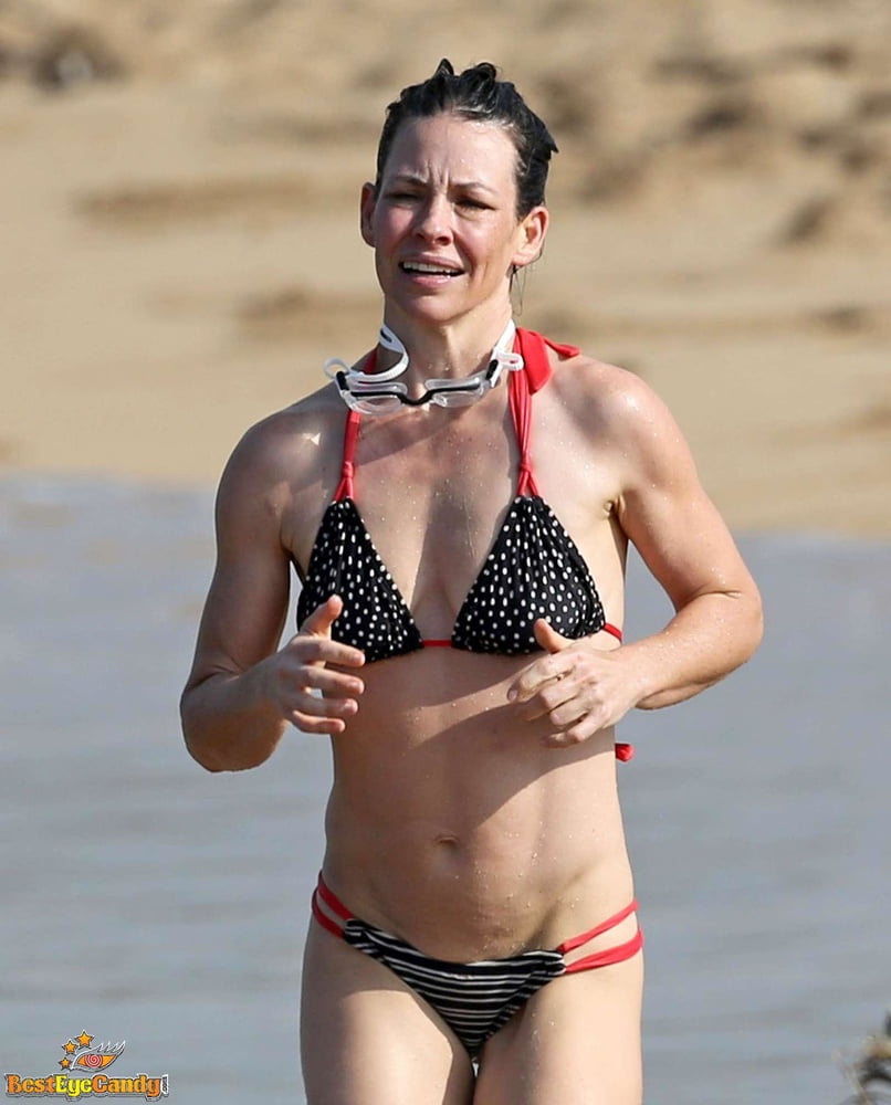 Evangeline lilly bikini-mix
 #90986111