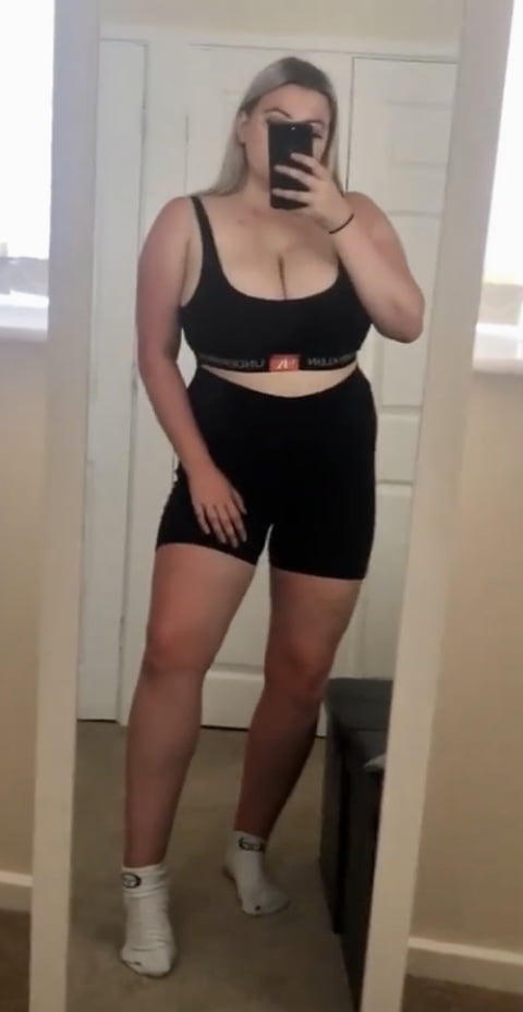 Busty Babe: Lexi #97904506