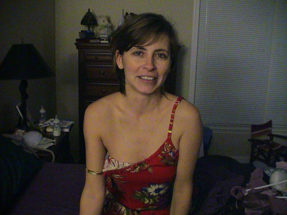 Amateur 127 #98937576