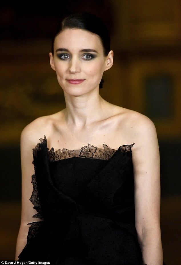 私の理想の女性像
 #92914020