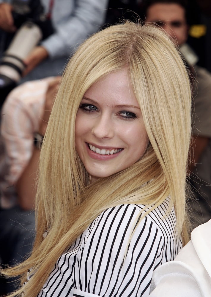 Avril sexy - 2006
 #97870165