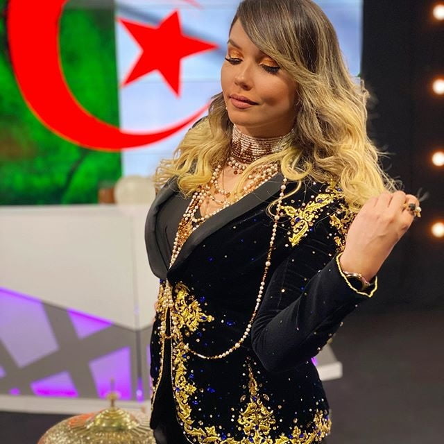 Arab algerienne beurette
 #95576941