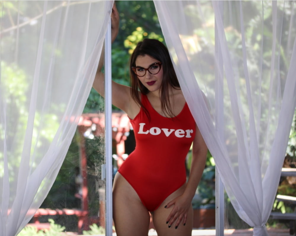 Valentina Nappi #81810926