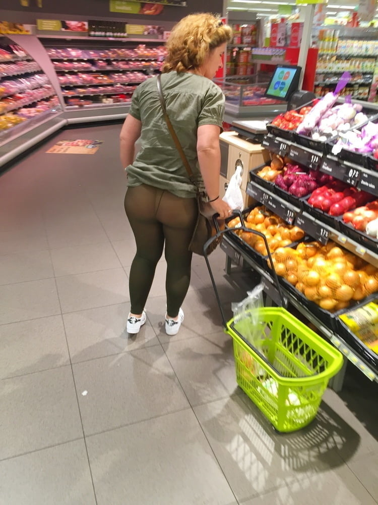Exposed for public view 8 #104676706
