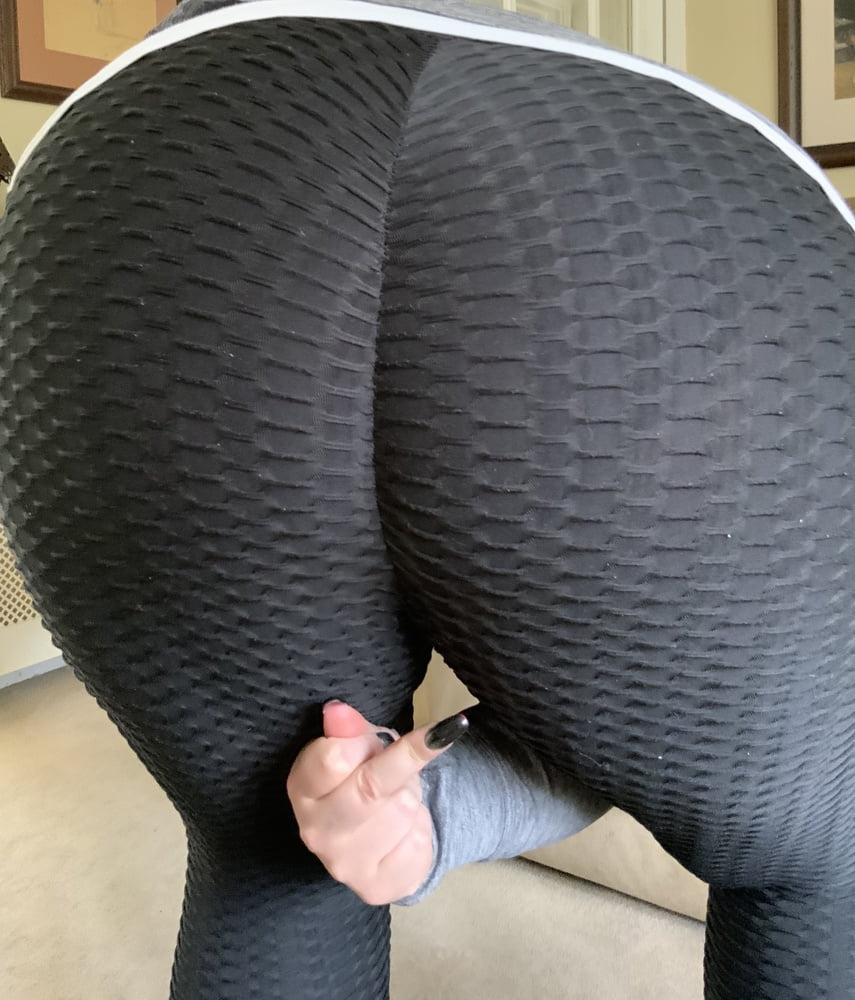 I love this ass! Black leggings #90879948