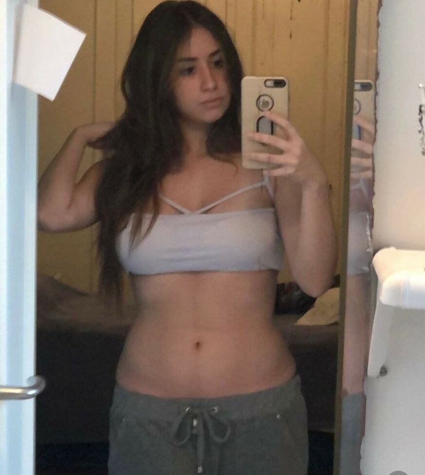 Dychancosplay desnuda #108390999