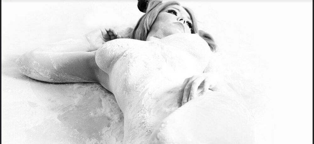 Dychancosplay desnuda #108391029