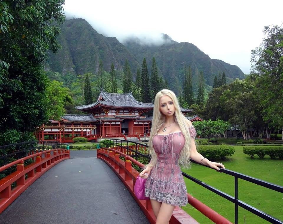 Real life barbie doll! hot or not?
 #105750848