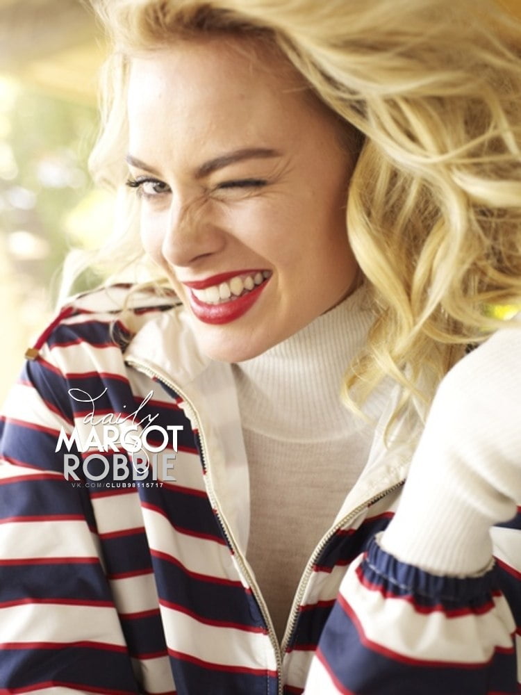 Margot Robbie All of the lights. #89016277