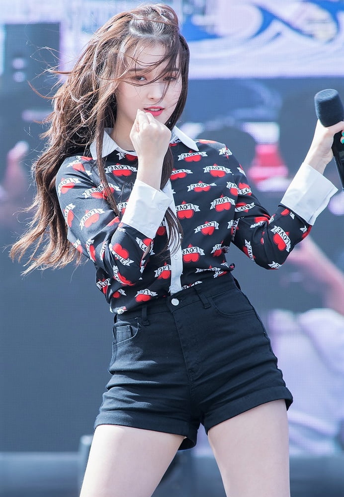 nancy of momoland #103613400