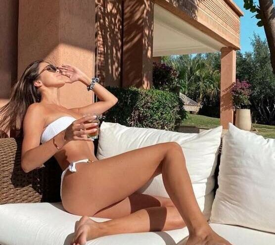 Iris Mittenaere nackt #108126974