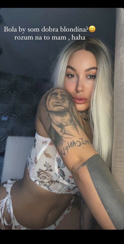 Barbbunny desnuda #108090597