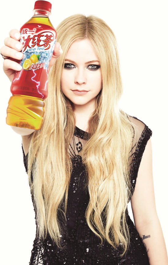 Avril Lavigne sexy real and fake #94790189