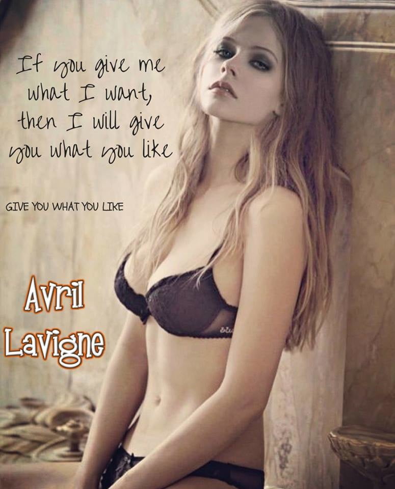 Avril Lavigne sexy real and fake #94790313