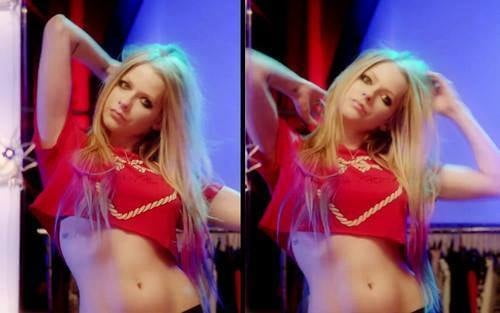 Avril lavigne sexy vrai et faux
 #94790498