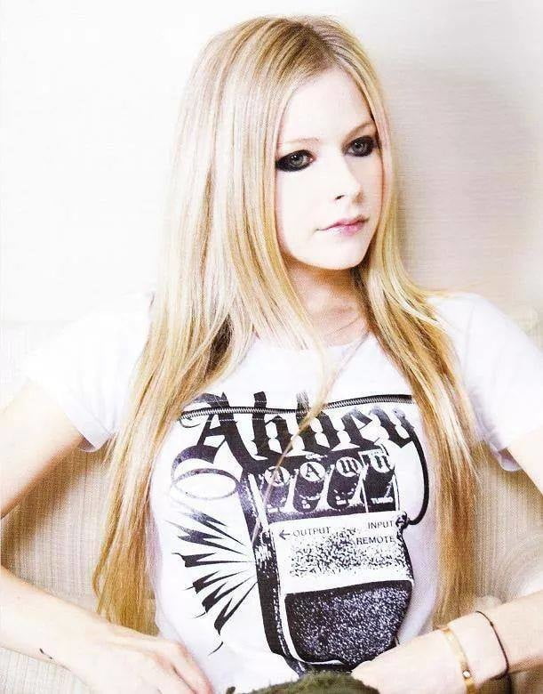 Avril Lavigne sexy real and fake #94790502