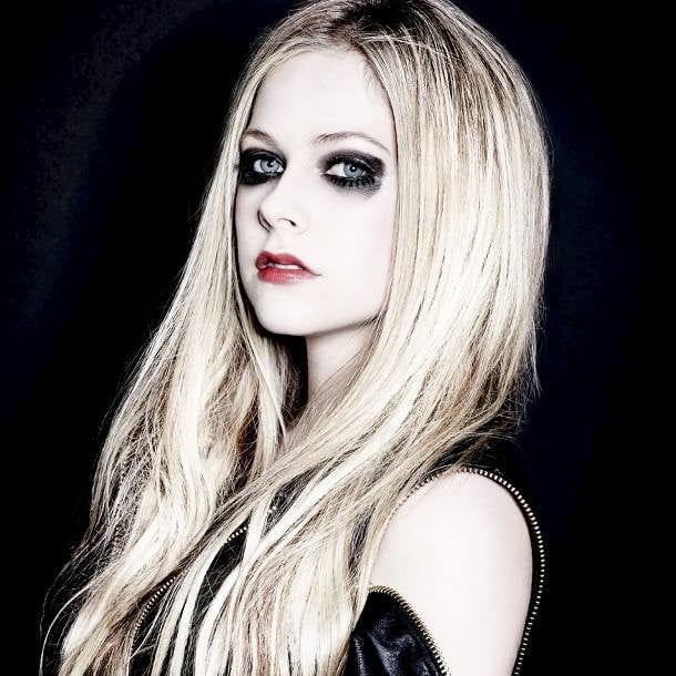 Avril Lavigne sexy real and fake #94790791