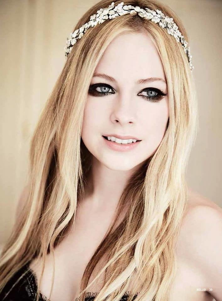 Avril Lavigne sexy real and fake #94790830