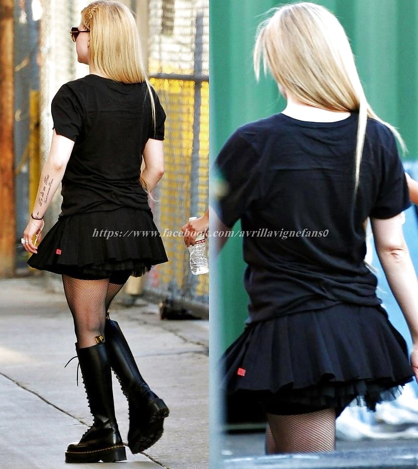 Avril Lavigne sexy real and fake #94791382
